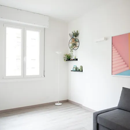 Live The City Life Apartment Milan