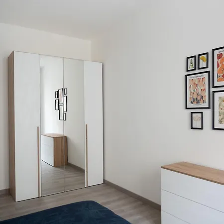 Apartment Live The City Life